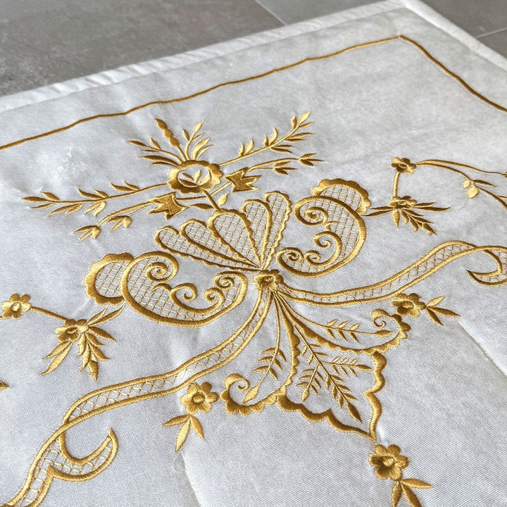 Cream Velvet Islamic Prayer Rug with Gold Embroidery – WAS014