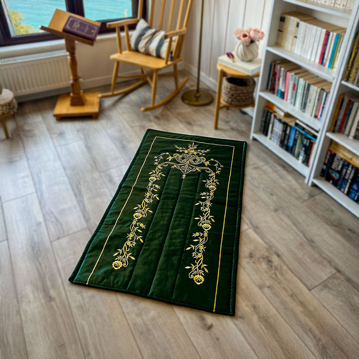 Green Velvet Islamic Prayer Rug with Gold Embroidery – WAS017