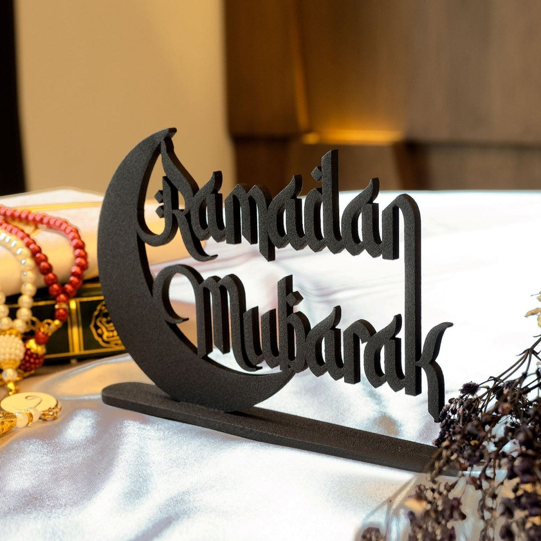 Ramadan Mubarak Metal Tabletop Decor - WAMH107 - Wall Art Istanbul